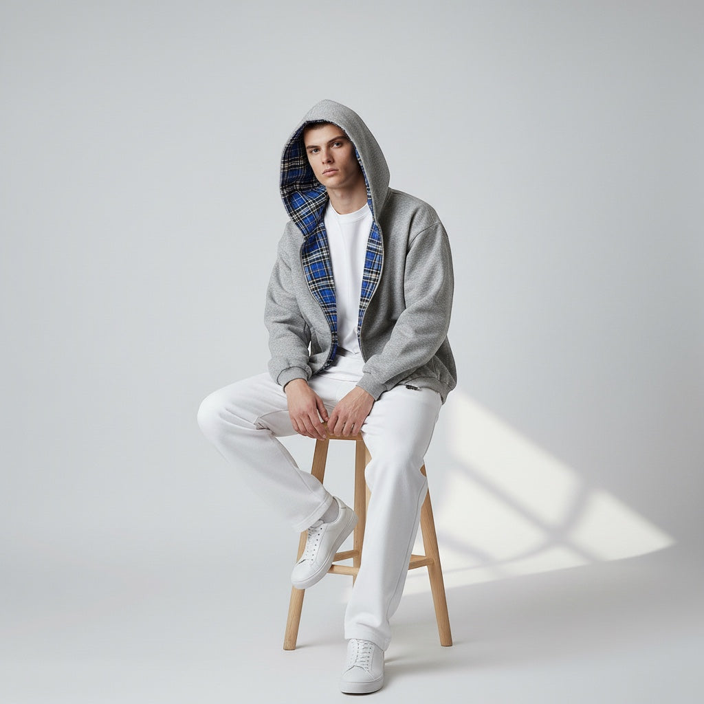 Oversized 2-in-1 Wende-Hoodie mit Karoseite