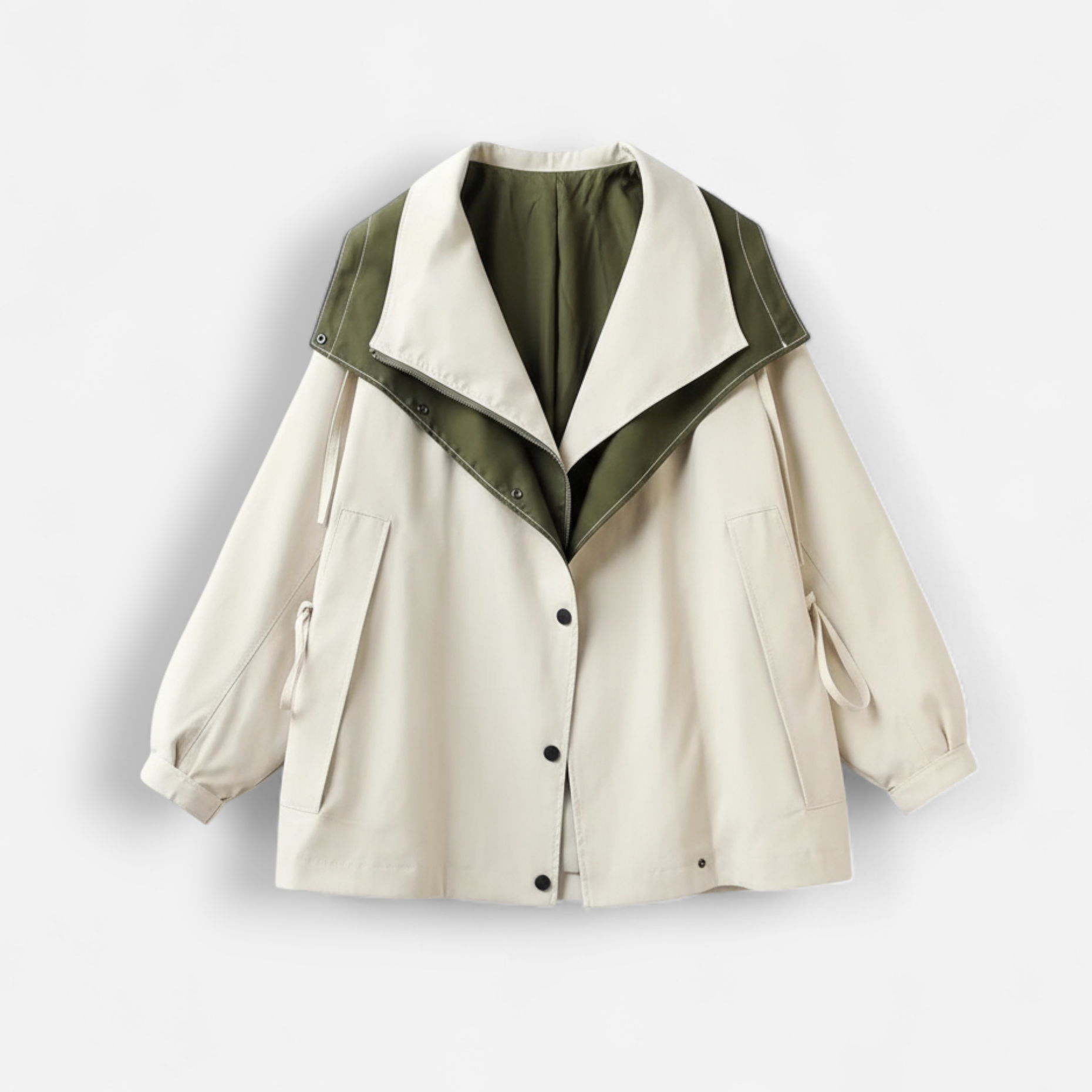 Mantel mit hohem mehrlagigem Kapuzenkragen für windige und regnerische Tage