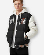 Sportliche Winterjacke für Herren mit Kapuze und gestreiften Bündchen und Saum