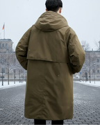 Langer wasserdichter Mantel mit Kapuze für Herren im Business-Look