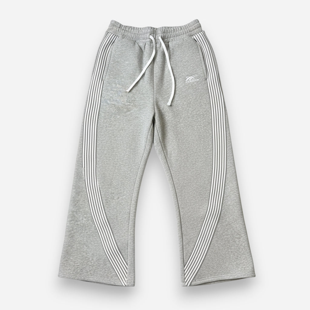 Baggy Jogginghose für Herren mit Streifen und ohne Bündchen am Bein