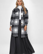 Langer Damen Wintermantel mit Karomuster