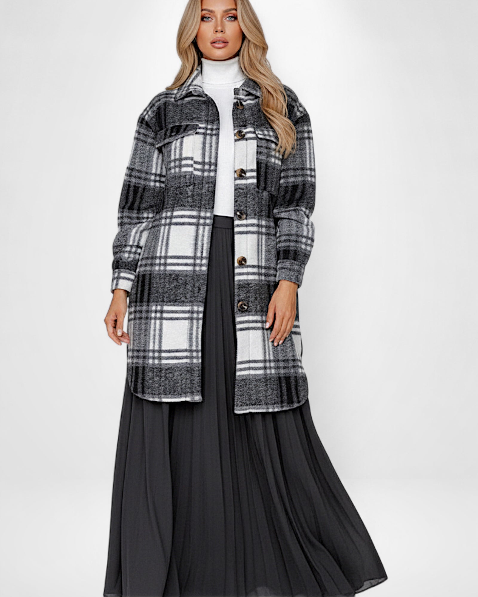 Langer Damen Wintermantel mit Karomuster