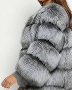 Oversized kurzer Mantel aus Webpelz mit voluminösen Ärmeln für Damen