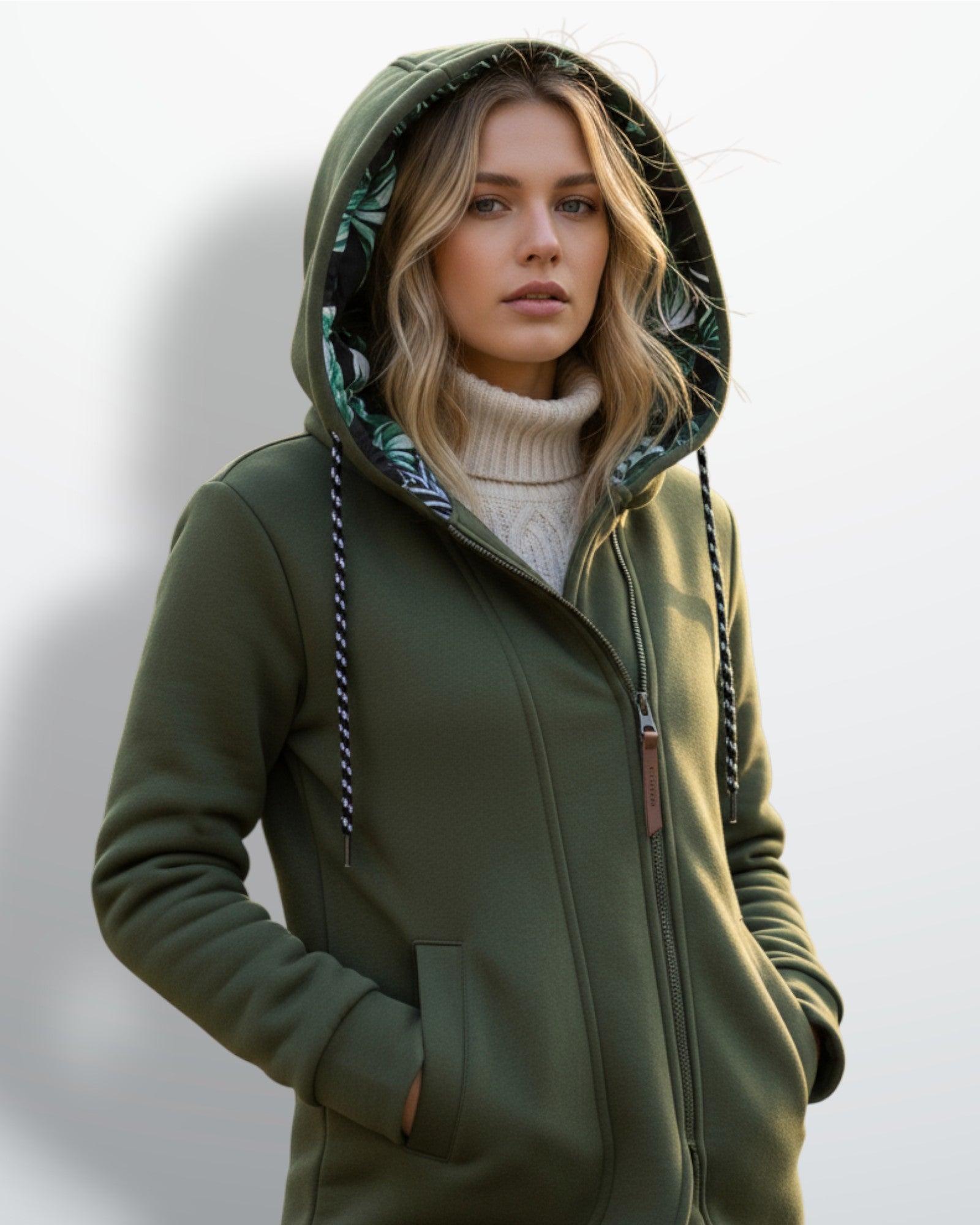 Winddichte Winterjacke für Damen mit verlängertem Rücken