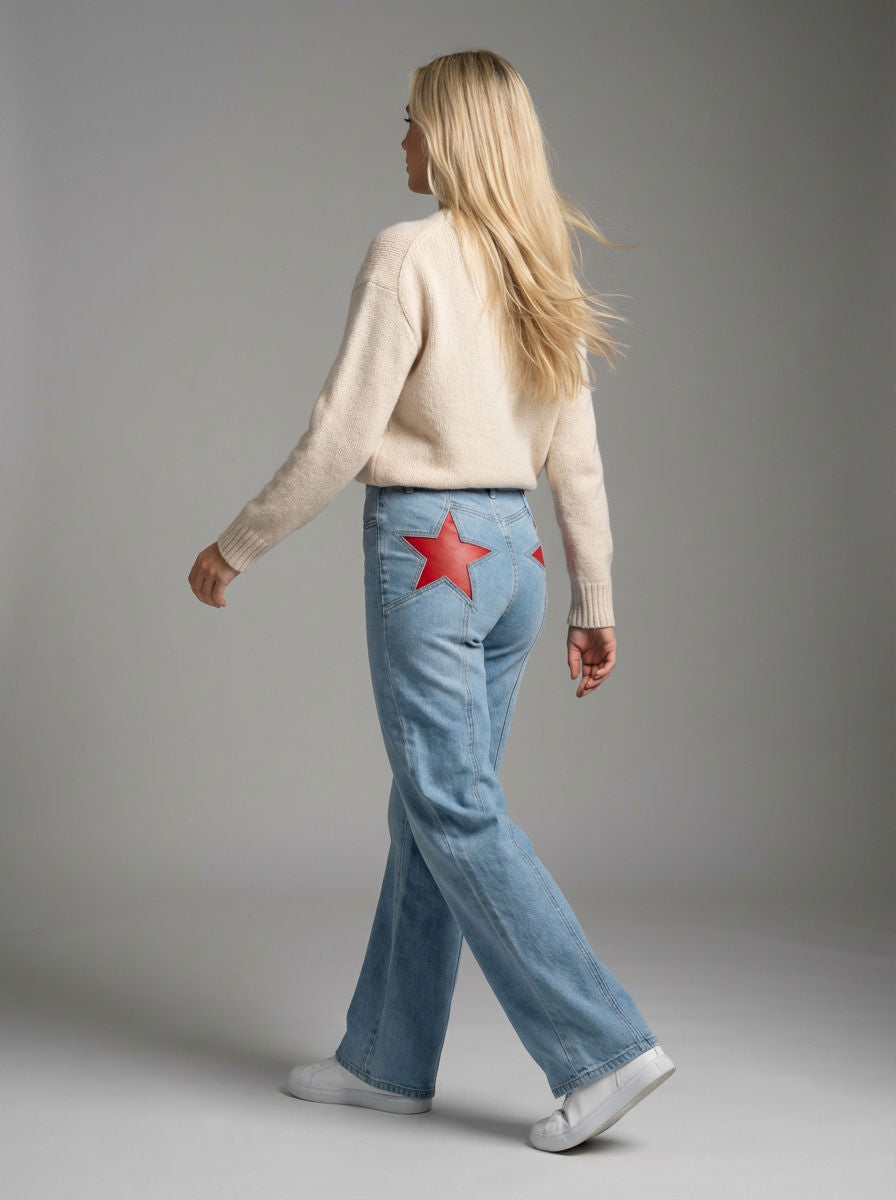 Damen Jeans mit Stern-Patches in lockerer Passform