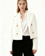 Kurze Jacke für Damen mit Reverskragen im zeitlosen zweireihigen Design