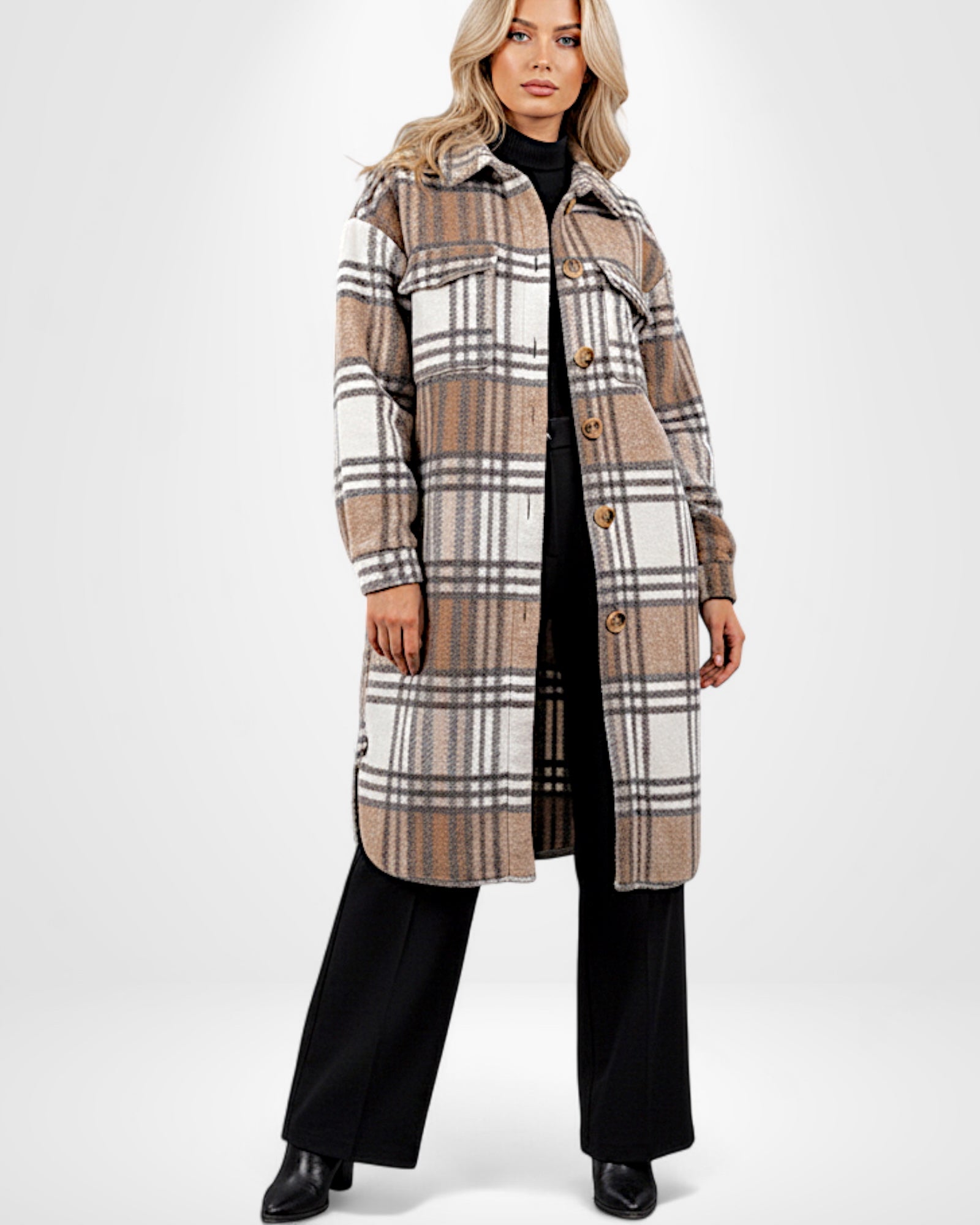 Langer Damen Wintermantel mit Karomuster