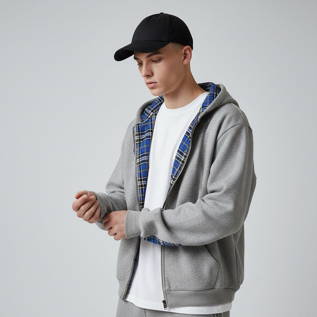 Oversized 2-in-1 Wende-Hoodie mit Karoseite