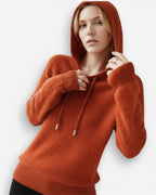 Weicher gerippter pullover für Damen mit Kapuze