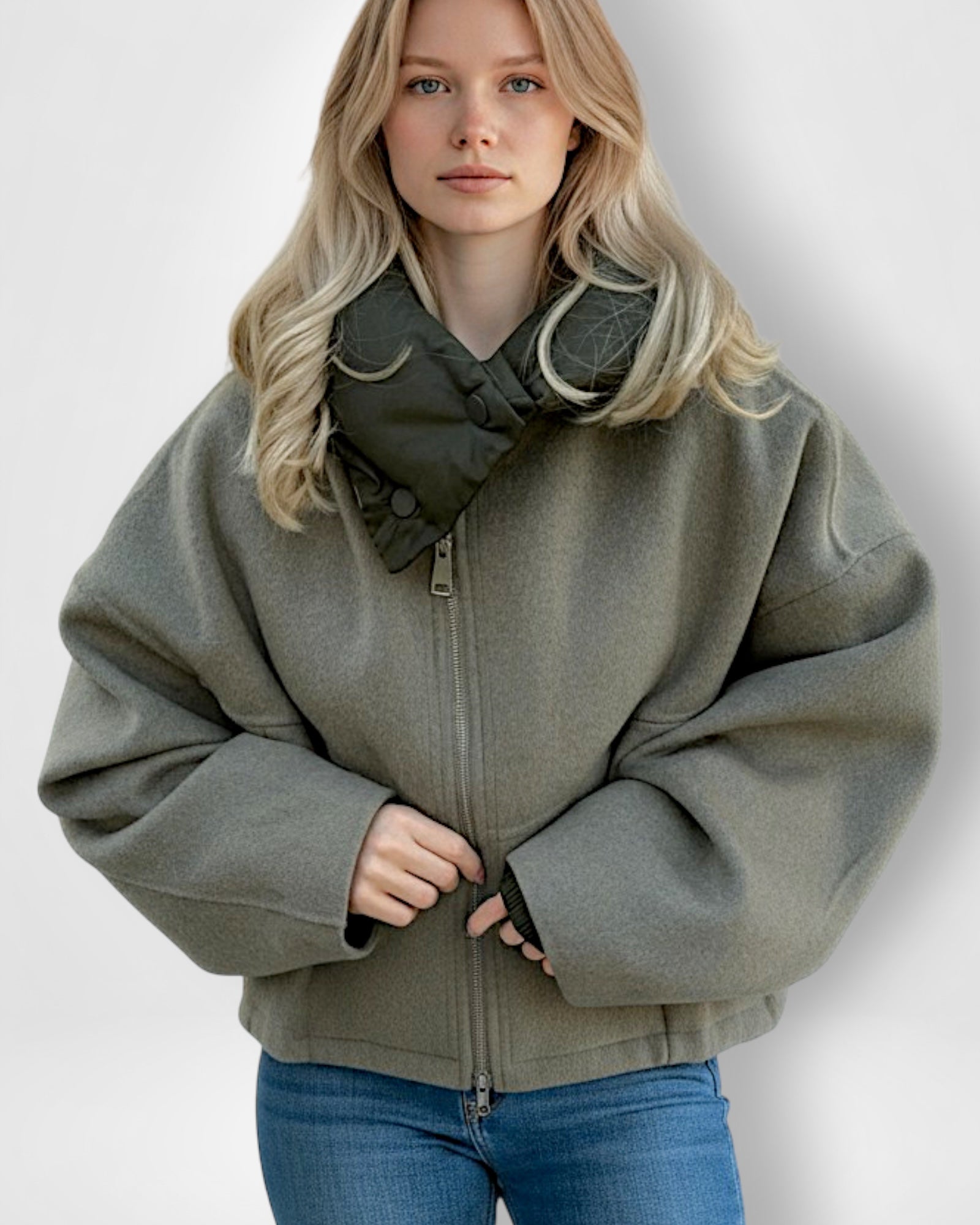 Lässige Damenjacke mit relaxter Schulterlinie