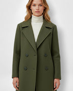 Knielanger Mantel für Damen mit Reverskragen und vier schwarzen Knöpfen