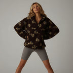 Bunter Oversize Teddy Pullover für Damen mit kurzem Reißverschluss und Stehkragen