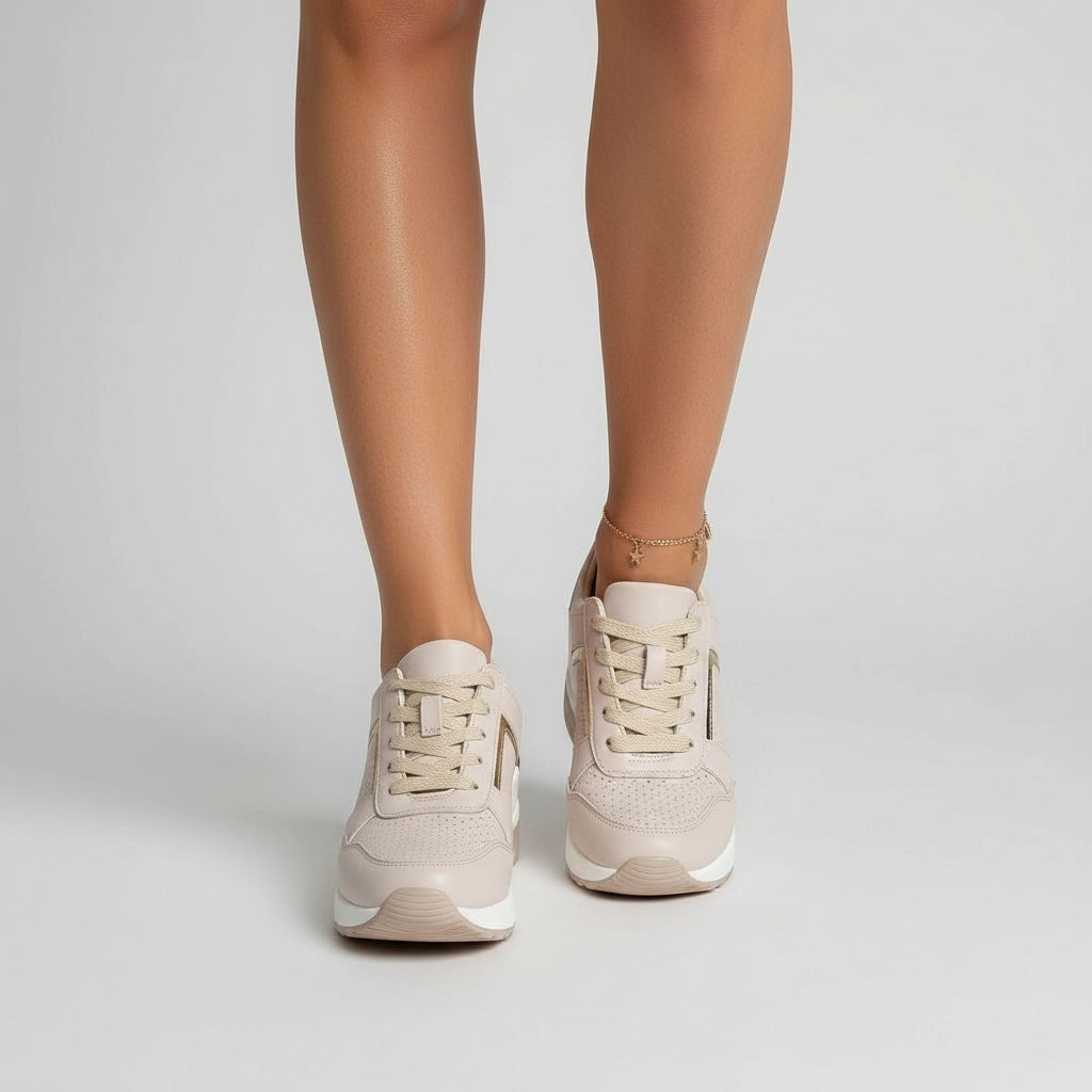 Bequeme Sneaker für Damen mit Keilabsatz und Perforiertem Obermaterial