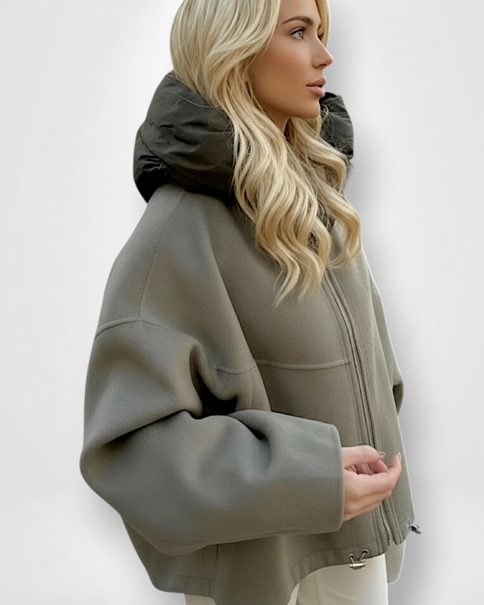 Jacke mit lockerer Schulterpartie