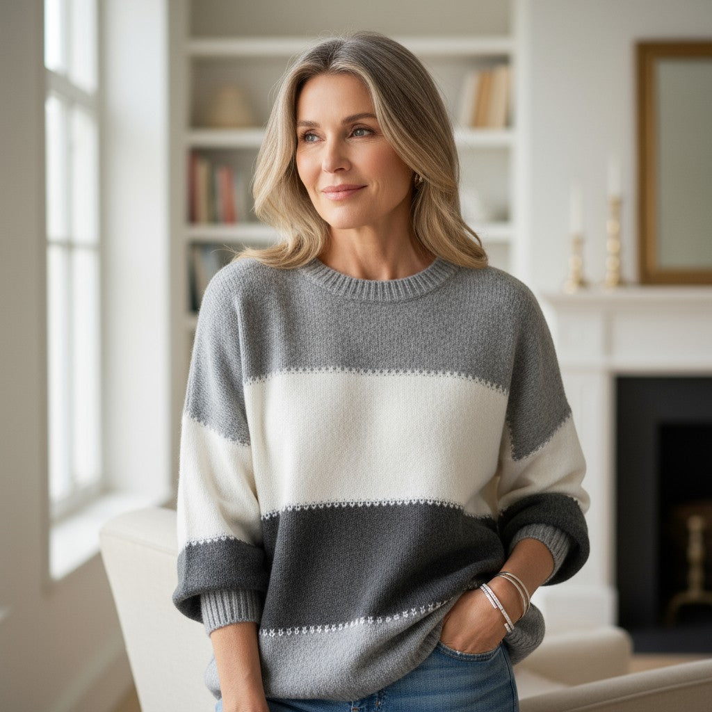Gestreifter Damenpullover mit lockerer Passform