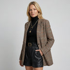 Karierter Blazer für Damen im geraden Longline-Schnitt mit Reverskragen