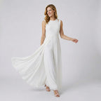 Ärmelloser Jumpsuit mit weitem Bein und fließendem Chiffon Überwurf im eleganten Schnitt