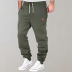 Bequeme Herren Jogginghose mit Slim Fit und Seitentaschen 3