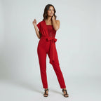 Eleganter Damen Jumpsuit im One Shoulder Schnitt mit Bindegürtel und weitem Bein