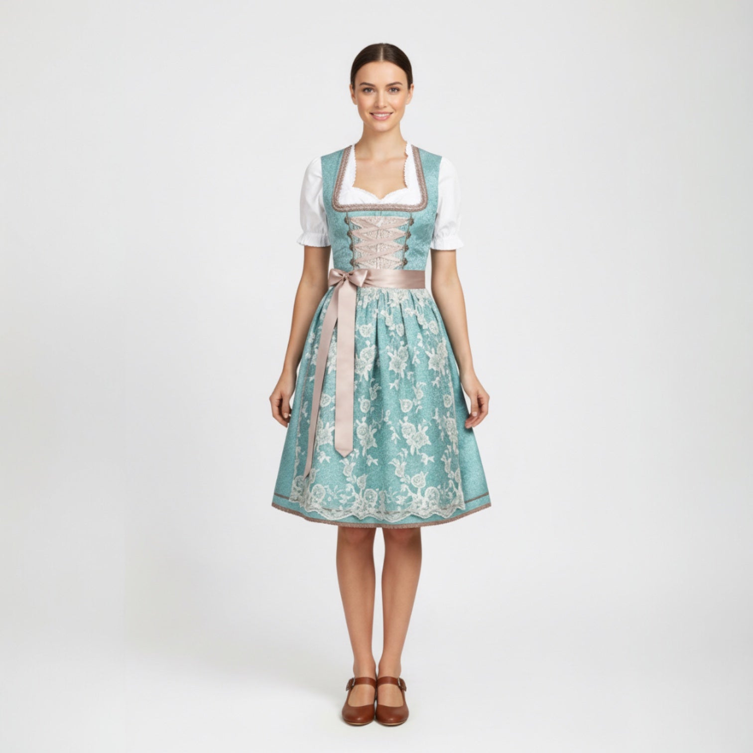 Dirndl mit Schürze für Damen im klassischen Design