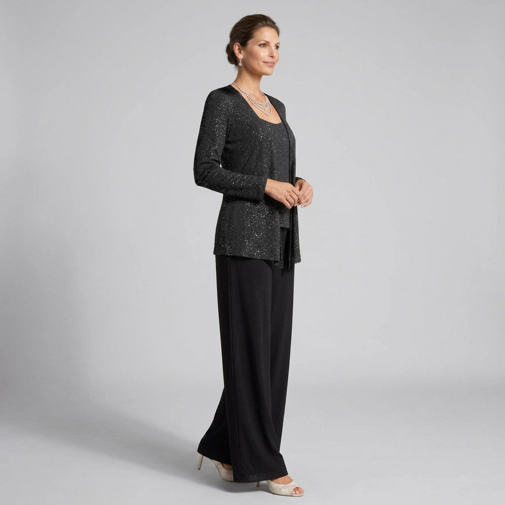 Dreiteiliger Hosenanzug für Damen als Hochzeitsgast mit weiter Hose und Pailletten Spitze