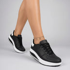 Sneaker für Damen in bequemer Weite mit gepolsterter Innensohle