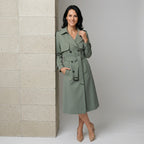 Langer Trenchcoat für Damen in A Linie mit Bindegürtel im klassischen Stil