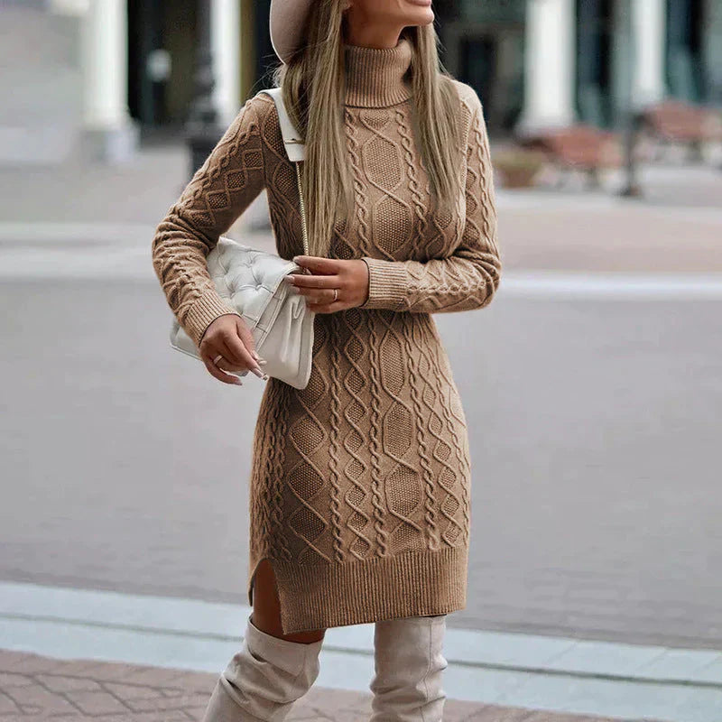 Langärmeliges Strickkleid mit Rollkragen | Midi 1