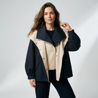Wasserdichte Damen Jacke mit Kapuze und Taillenzug