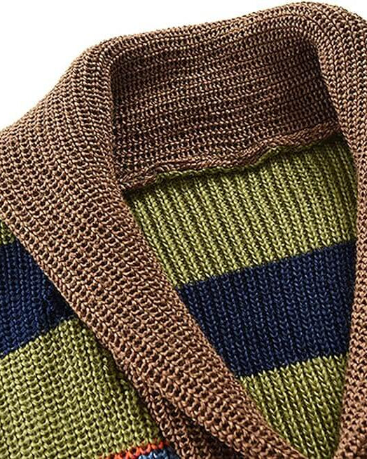 Pullover für Herren mit Kragen und Knopfleiste