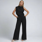 Weites Set im Jumpsuit Design mit Kurzarm Oberteil und Hohem Kragen