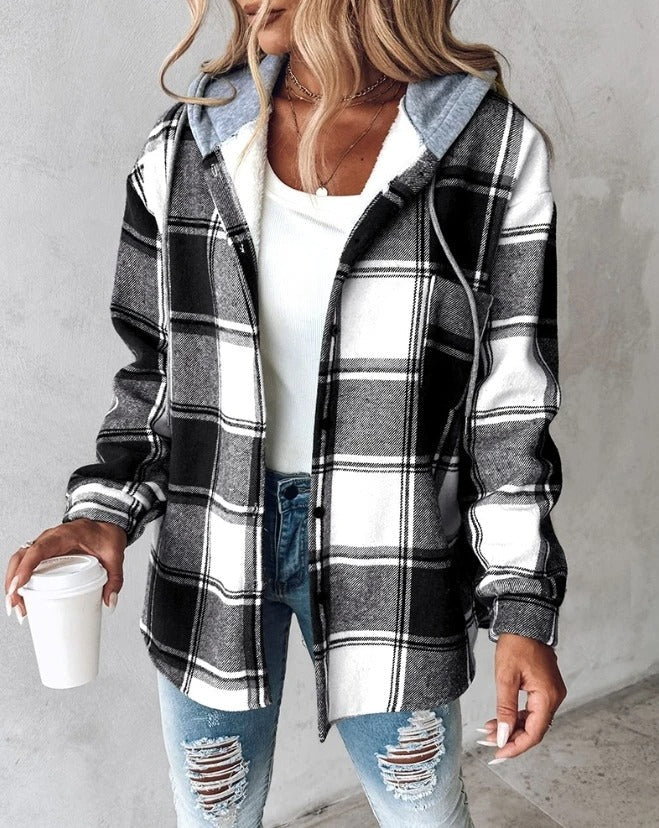 Kariertes Damen-Flanellhemd mit Kapuze | Warm 1