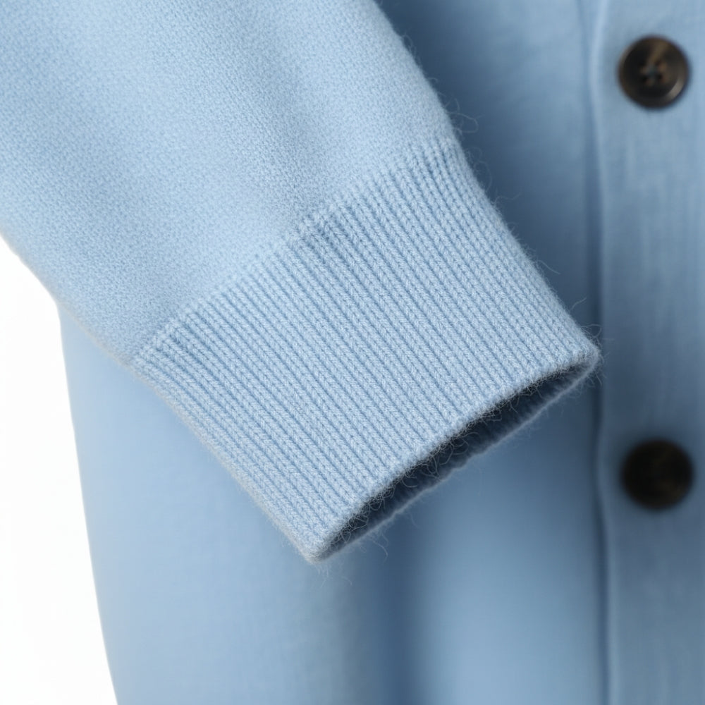 Klassischer Herren Knit Cardigan mit Knöpfen und V-Ausschnitt