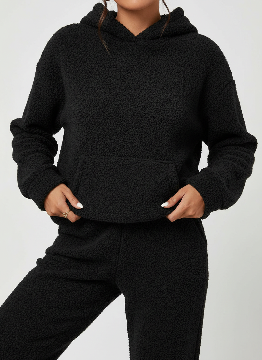 Weiches Lounge Set für Damen mit Hoodie