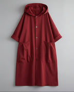 Langer Trenchcoat für Damen mit geradem Schnitt und großen Seitentaschen