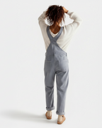 Latzhose für Damen im lässigen Stil weich strukturiert mit angenehmer Haptik