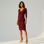 Elegantes Midikleid mit Drapierung und 3/4 Ärmeln