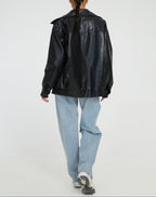 Moderne Oversized Jacke für Damen mit breitem Blazerkragen und elastischem Saum