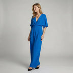 Eleganter Jumpsuit mit kurzen Ärmeln und V-Ausschnitt