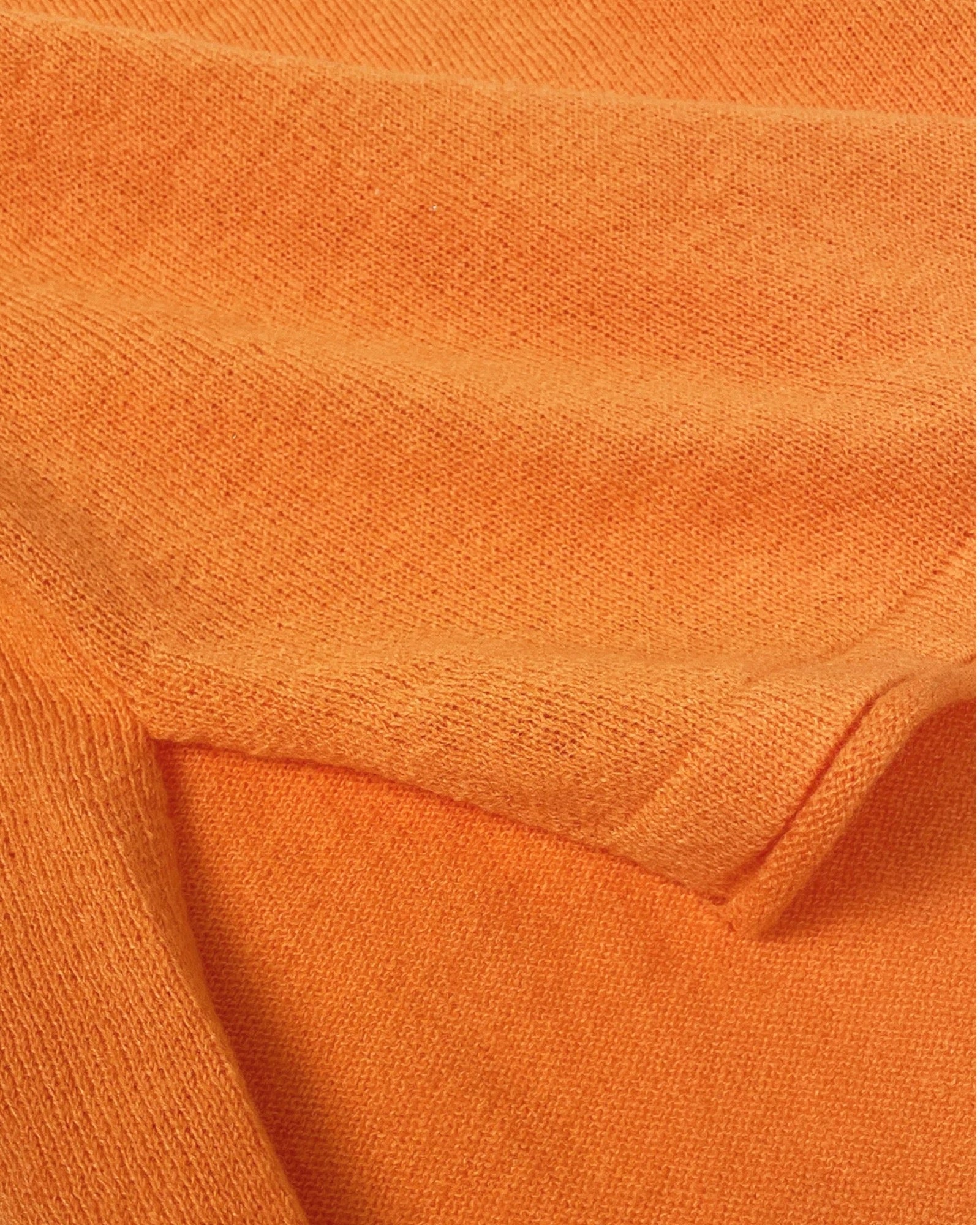 Pullover für Damen mit V-Ausschnitt und ohne elastische Abschlüsse – in Übergröße