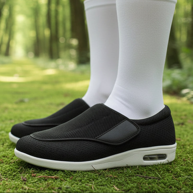 Komfort-Slipper mit gepolsterter Sohle und leichtem Einstieg in bequemer Weite