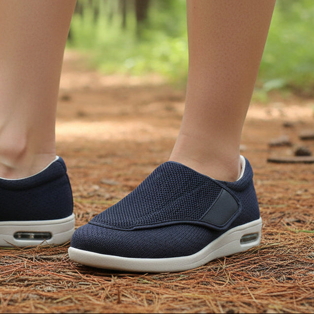 Komfort-Slipper mit gepolsterter Sohle und leichtem Einstieg in bequemer Weite