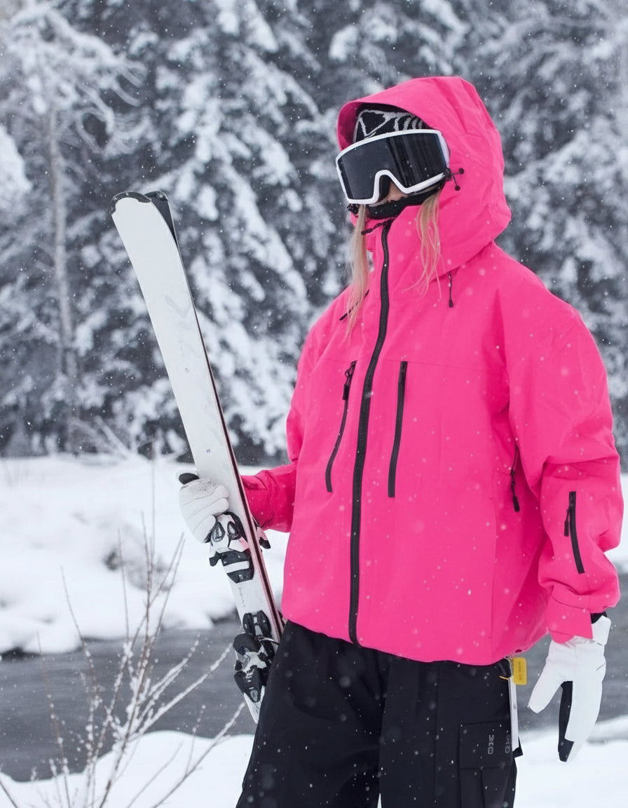Unisex Skijacke mit Kapuze und zwei Brusttaschen mit Reißverschluss