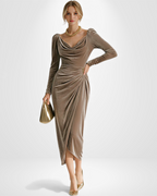 Langarm Samtkleid mit Drapiertem Ausschnitt und Schlitz - Midi