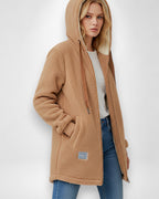 Fleecejacke mit Kapuze für Damen mit weichem Flauschfutter in hüftbedeckender Form