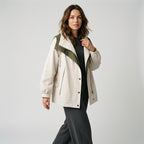 Wasserdichte Regenjacke mit Kapuze und Taillenzug – Ansicht 1