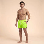 Badeshorts für Herren in kurzer Form mit wasserabweisender Funktion im sportlichen Stil Grün 1