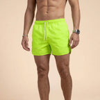 Badeshorts für Herren in kurzer Form mit wasserabweisender Funktion im sportlichen Stil Grün 18