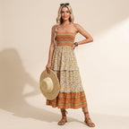 Bandeau kleid für Damen mit gesmoktem Oberteil in Blumenprint für den Sommer Orange 1